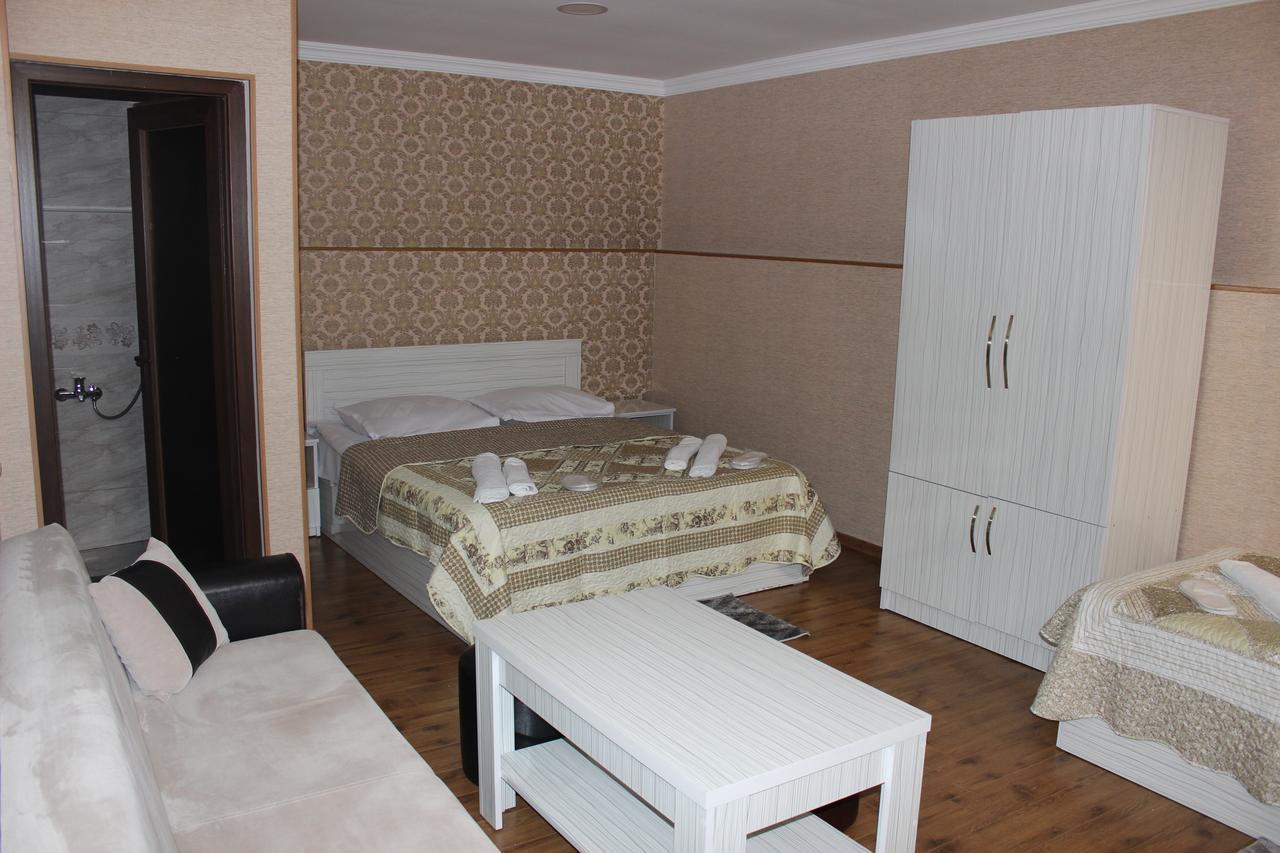 אחלציחה Hotel Rabath מראה חיצוני תמונה